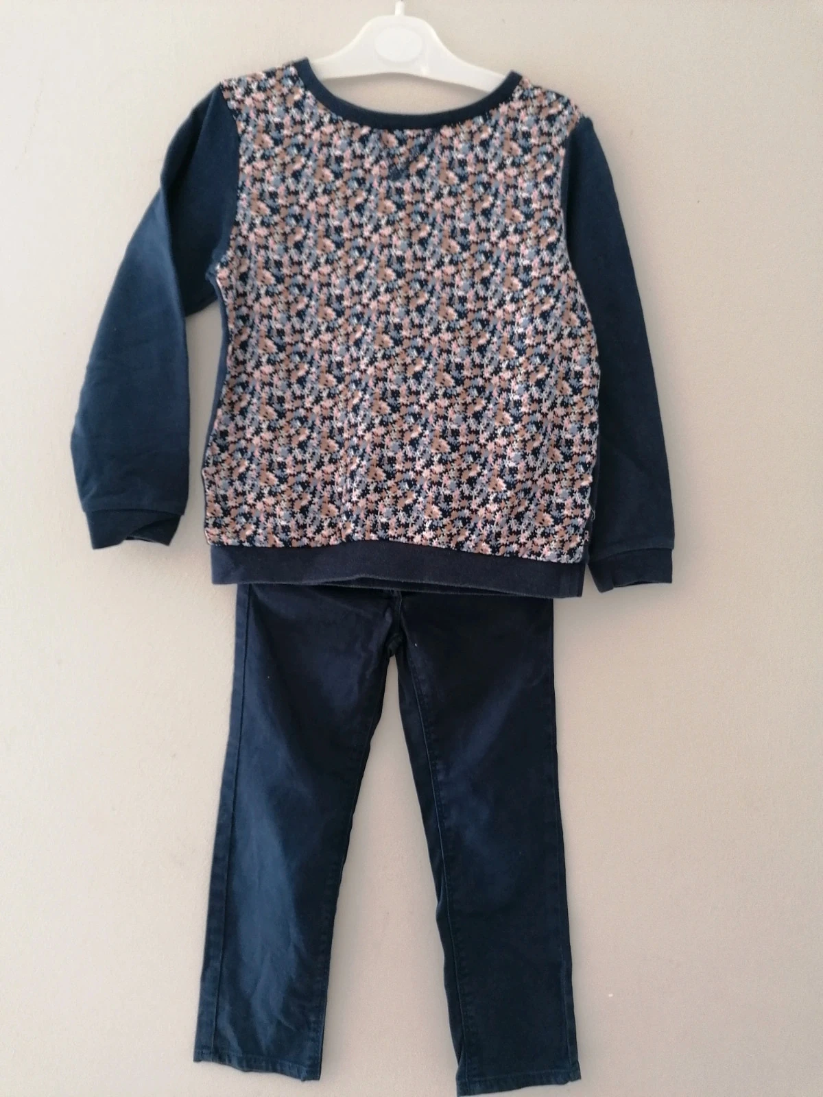 4 5 ans sweat okaidi et pantalon lisa rose